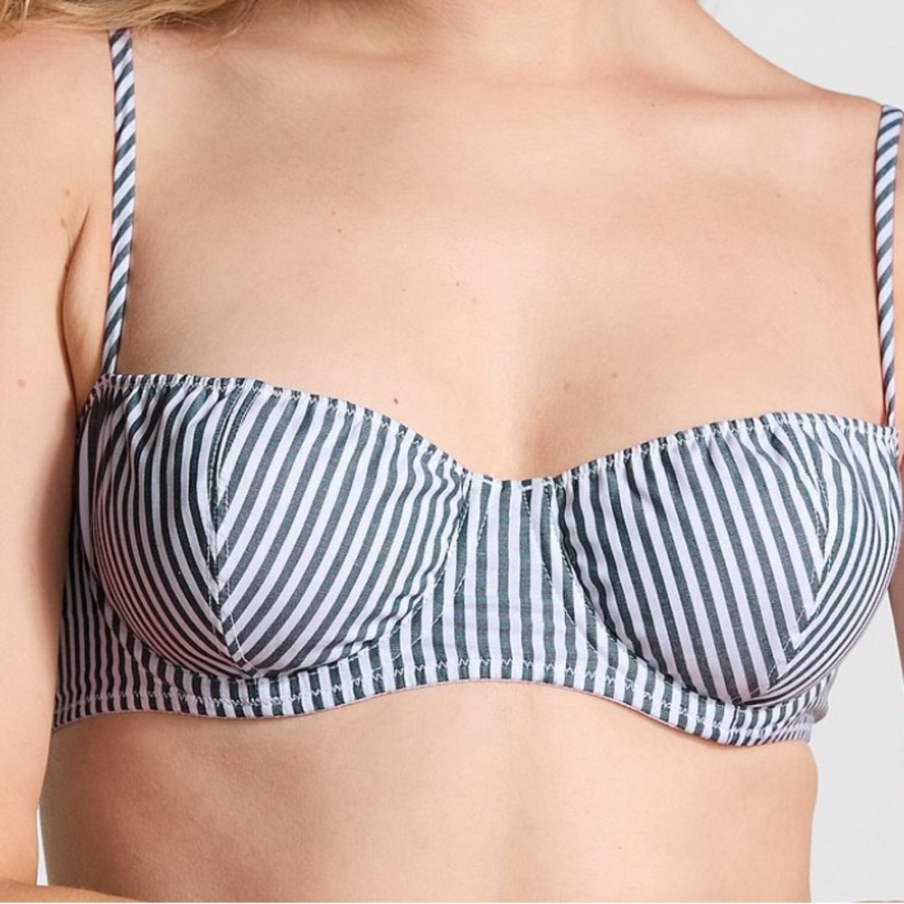 PINK Victoria's Secret Striped Bikini Top